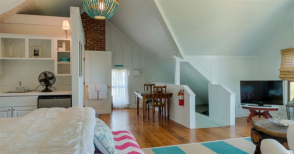 Surf Song Bed & Breakfast 티베아일랜드 외부 사진