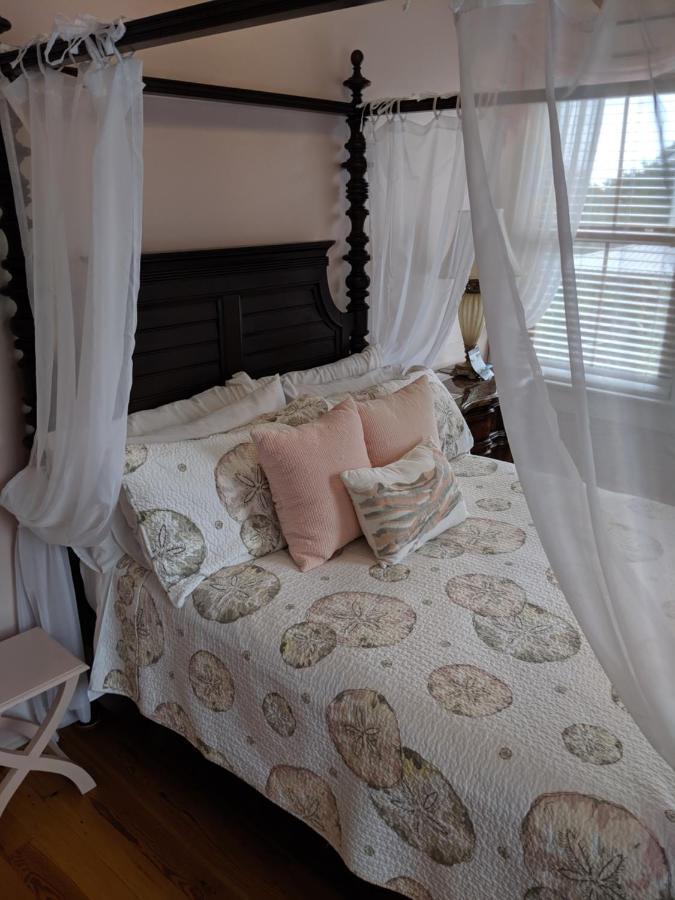 Surf Song Bed & Breakfast 티베아일랜드 외부 사진
