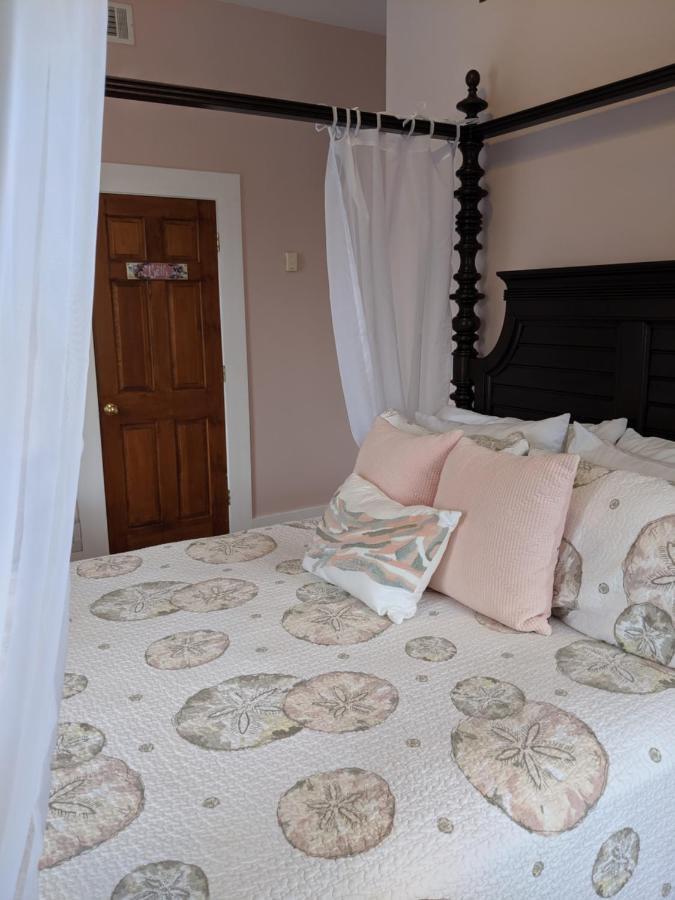 Surf Song Bed & Breakfast 티베아일랜드 외부 사진