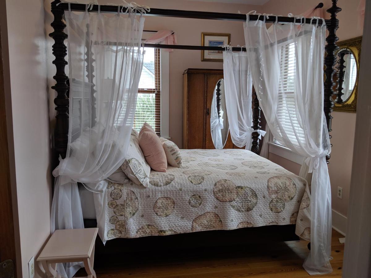 Surf Song Bed & Breakfast 티베아일랜드 외부 사진