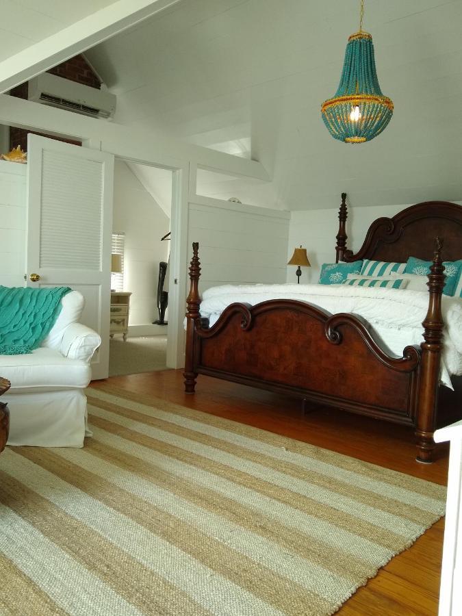 Surf Song Bed & Breakfast 티베아일랜드 외부 사진