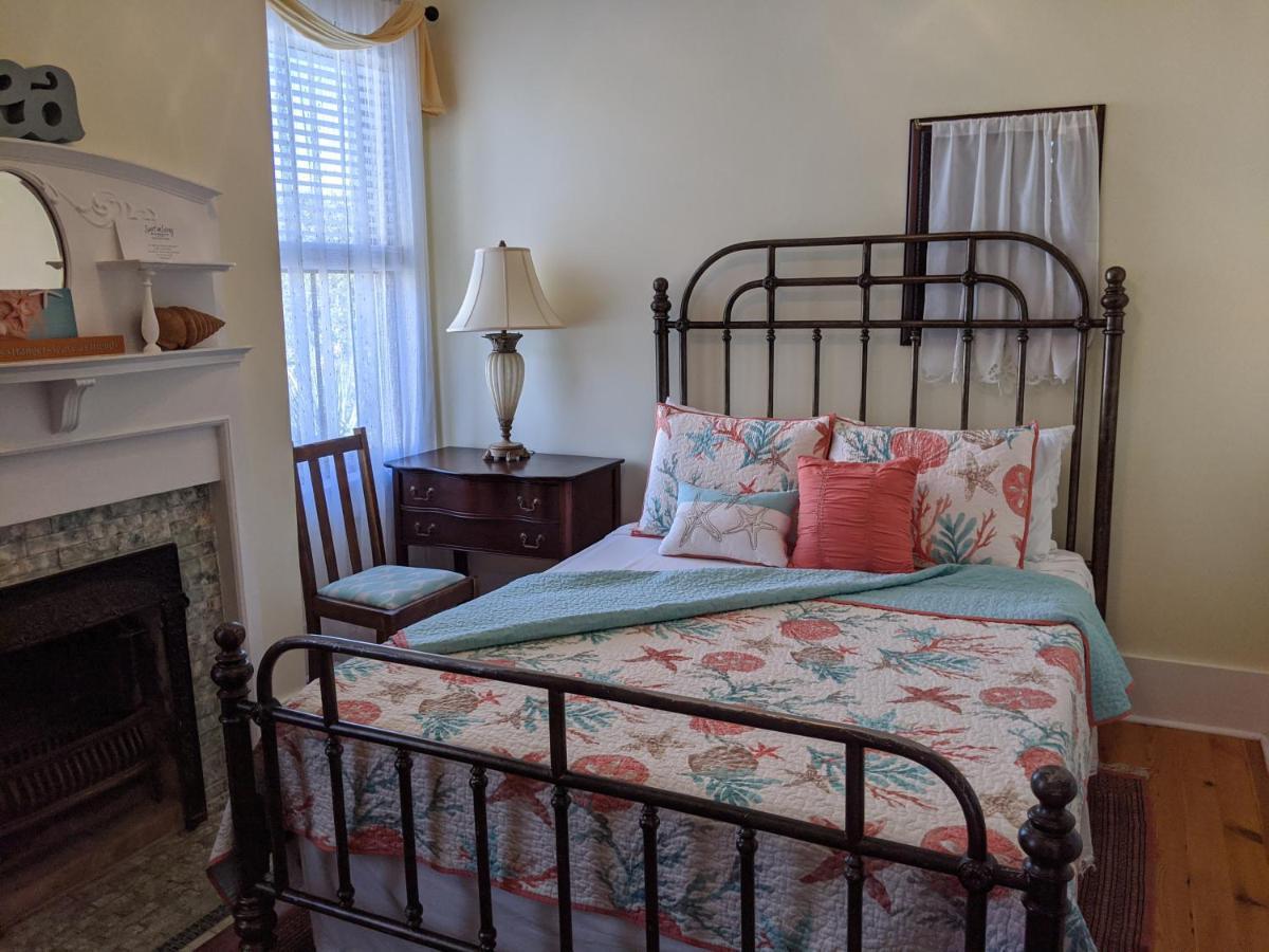 Surf Song Bed & Breakfast 티베아일랜드 외부 사진
